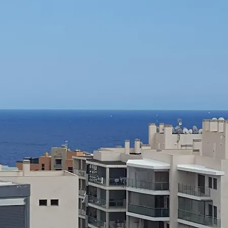 Penthouse Benidorm Cala アパート カーラ・デ・フィネストラット
